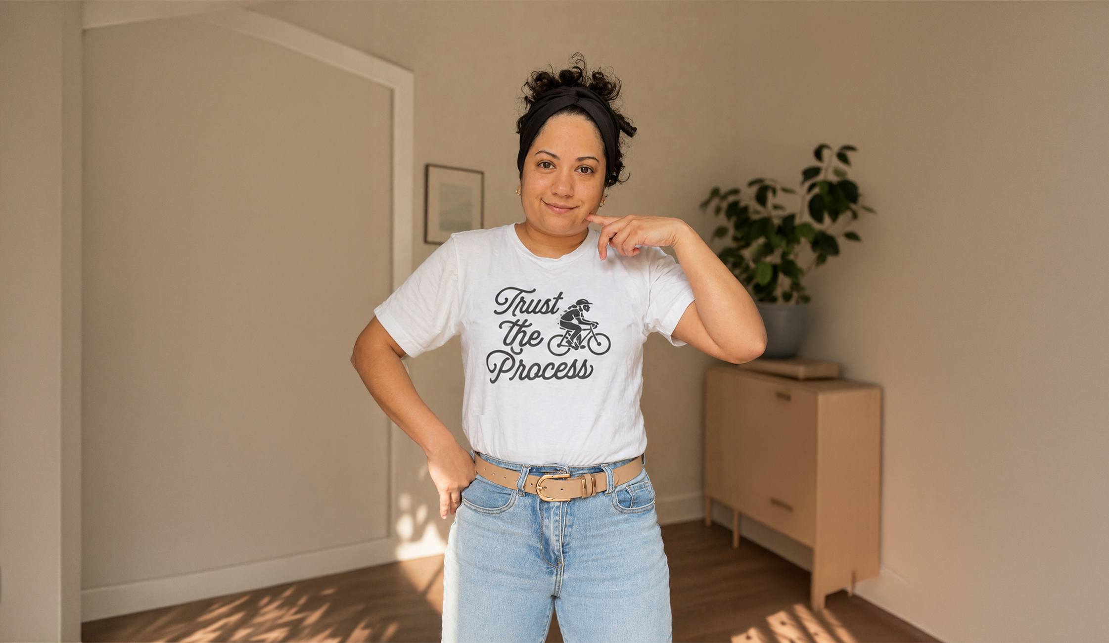 Nahomi Cabrera, diseñadora gráfica y fundadora de NahCab Studio, New Jersey — branding para emprendedoras